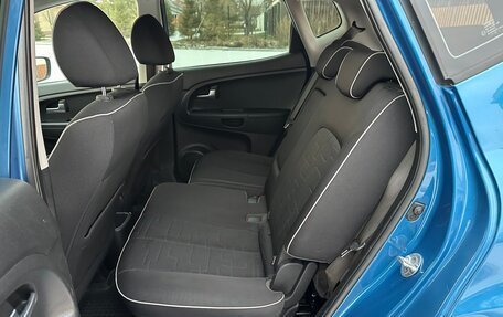 KIA Venga I, 2011 год, 750 000 рублей, 21 фотография