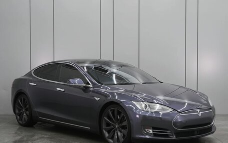 Tesla Model S I, 2015 год, 2 450 000 рублей, 1 фотография