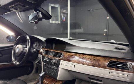 BMW 3 серия, 2007 год, 1 735 000 рублей, 30 фотография