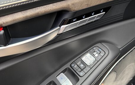 Genesis G90 I рестайлинг, 2020 год, 3 290 000 рублей, 13 фотография