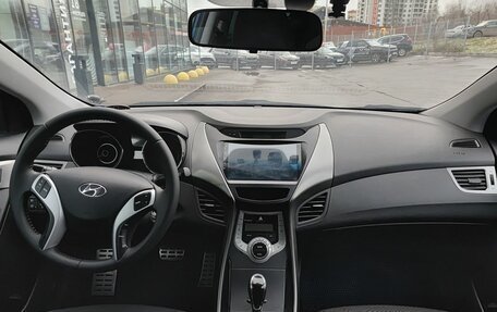 Hyundai Elantra V, 2011 год, 980 000 рублей, 17 фотография