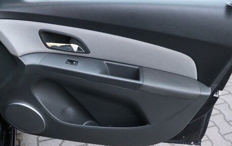 Chevrolet Cruze II, 2010 год, 699 000 рублей, 12 фотография