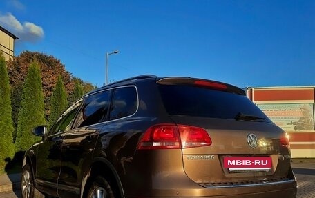 Volkswagen Touareg III, 2012 год, 2 049 000 рублей, 4 фотография