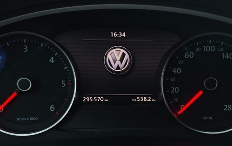 Volkswagen Touareg III, 2012 год, 2 049 000 рублей, 16 фотография