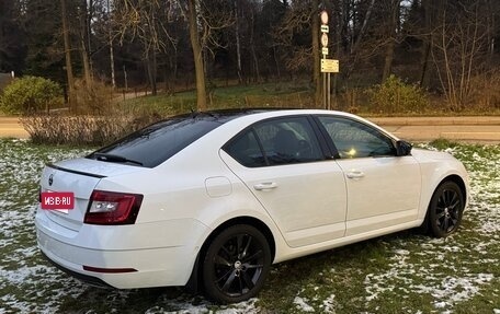 Skoda Octavia, 2018 год, 1 890 000 рублей, 4 фотография