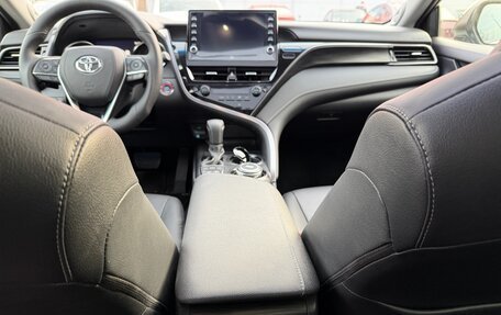 Toyota Camry, 2022 год, 3 400 000 рублей, 18 фотография