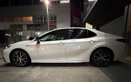 Toyota Camry, 2022 год, 3 400 000 рублей, 38 фотография