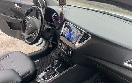 Hyundai Solaris II рестайлинг, 2019 год, 1 420 000 рублей, 18 фотография