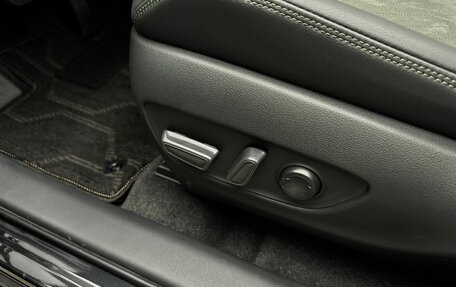 Toyota RAV4, 2025 год, 4 450 000 рублей, 22 фотография