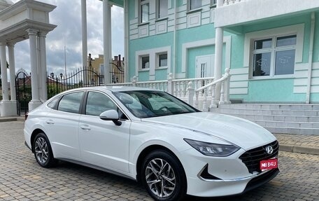 Hyundai Sonata VIII, 2021 год, 2 050 000 рублей, 1 фотография