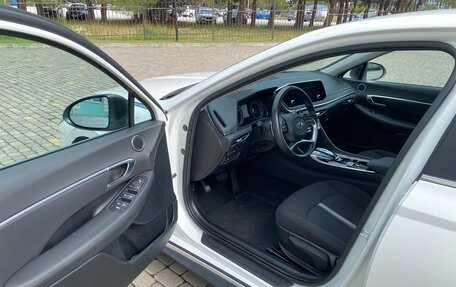 Hyundai Sonata VIII, 2021 год, 2 050 000 рублей, 10 фотография