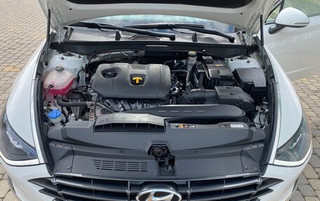 Hyundai Sonata VIII, 2021 год, 2 050 000 рублей, 17 фотография