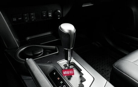 Toyota RAV4, 2016 год, 2 183 000 рублей, 23 фотография