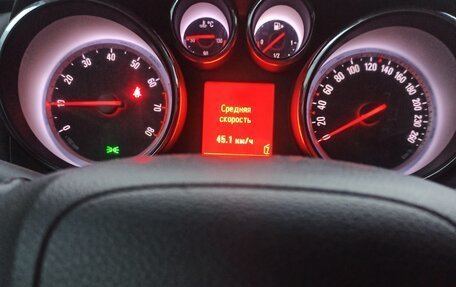 Opel Astra J, 2011 год, 489 000 рублей, 13 фотография