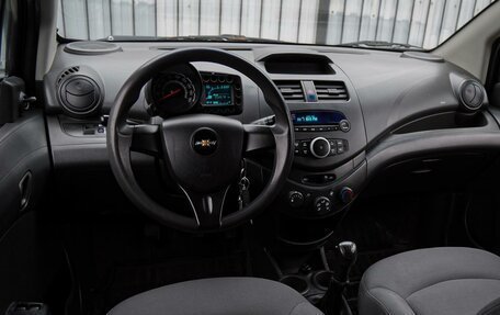 Chevrolet Spark III, 2011 год, 450 000 рублей, 6 фотография