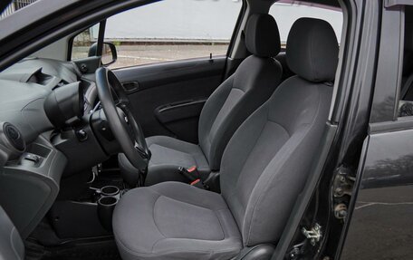 Chevrolet Spark III, 2011 год, 450 000 рублей, 10 фотография