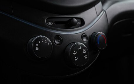 Chevrolet Spark III, 2011 год, 450 000 рублей, 13 фотография