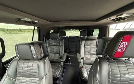 Cadillac Escalade V, 2021 год, 12 000 000 рублей, 17 фотография