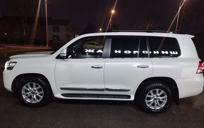 Toyota Land Cruiser 200, 2015 год, 5 200 000 рублей, 1 фотография