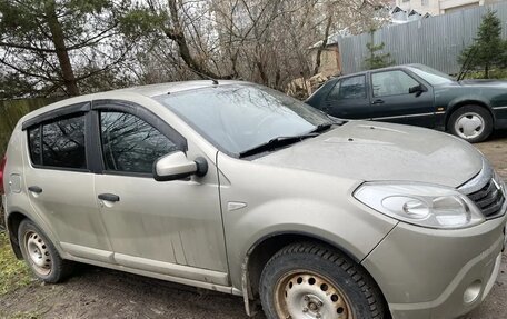 Renault Sandero I, 2011 год, 650 000 рублей, 3 фотография