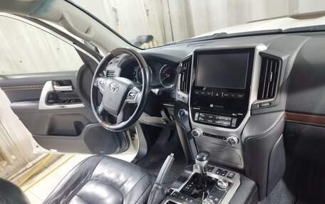 Toyota Land Cruiser 200, 2015 год, 5 200 000 рублей, 5 фотография