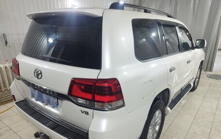 Toyota Land Cruiser 200, 2015 год, 5 200 000 рублей, 11 фотография