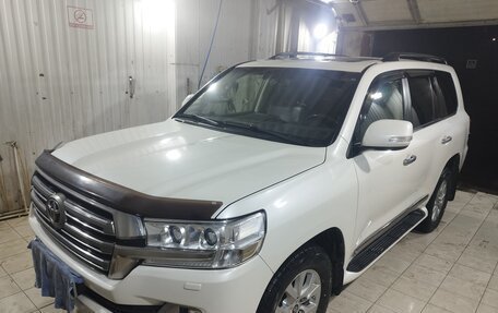 Toyota Land Cruiser 200, 2015 год, 5 200 000 рублей, 14 фотография