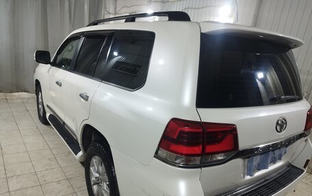 Toyota Land Cruiser 200, 2015 год, 5 200 000 рублей, 12 фотография