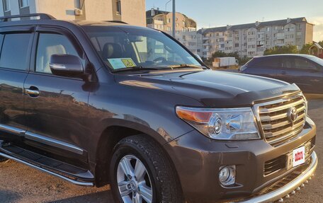 Toyota Land Cruiser 200, 2014 год, 6 500 000 рублей, 3 фотография