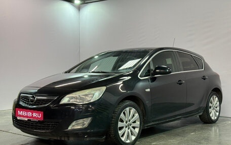 Opel Astra J, 2011 год, 569 000 рублей, 1 фотография