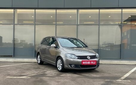 Volkswagen Golf Plus II, 2011 год, 569 000 рублей, 2 фотография