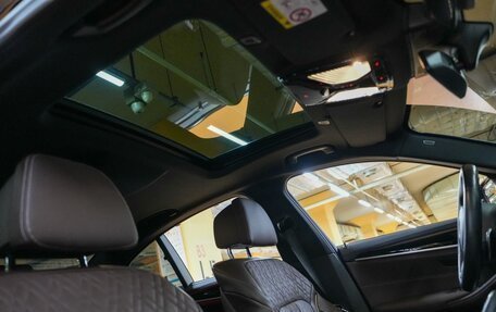 BMW 5 серия, 2022 год, 5 990 000 рублей, 11 фотография