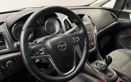 Opel Astra J, 2011 год, 569 000 рублей, 5 фотография