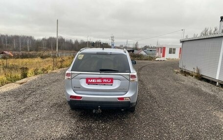 Mitsubishi Outlander III рестайлинг 3, 2012 год, 1 200 000 рублей, 11 фотография
