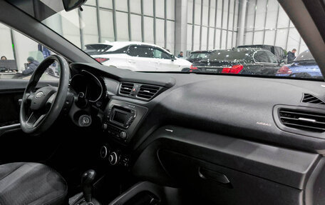 KIA Rio III рестайлинг, 2011 год, 650 000 рублей, 13 фотография