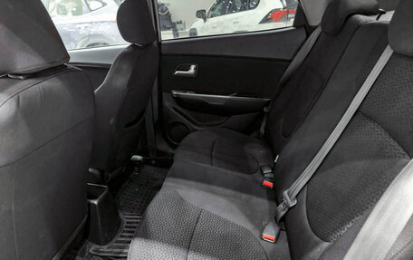 KIA Rio III рестайлинг, 2011 год, 650 000 рублей, 15 фотография