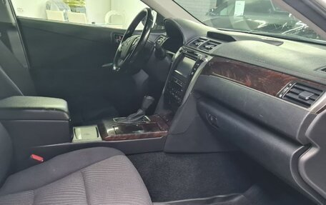 Toyota Camry, 2016 год, 1 900 000 рублей, 11 фотография