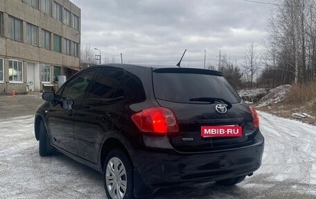 Toyota Auris II, 2008 год, 670 000 рублей, 3 фотография