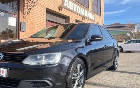 Volkswagen Jetta VI, 2014 год, 999 999 рублей, 14 фотография