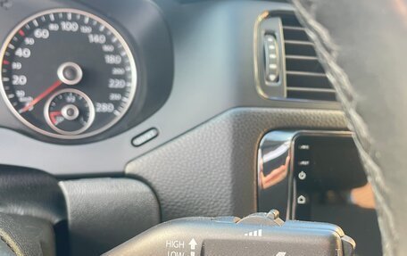 Volkswagen Jetta VI, 2014 год, 999 999 рублей, 20 фотография