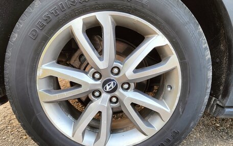 Hyundai Santa Fe III рестайлинг, 2012 год, 1 760 000 рублей, 17 фотография