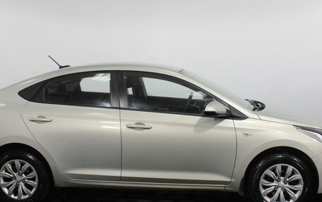 Hyundai Solaris II рестайлинг, 2018 год, 1 275 000 рублей, 4 фотография