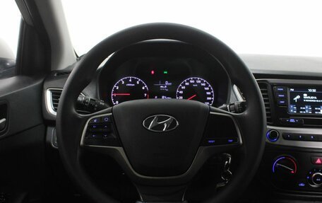 Hyundai Solaris II рестайлинг, 2018 год, 1 275 000 рублей, 12 фотография