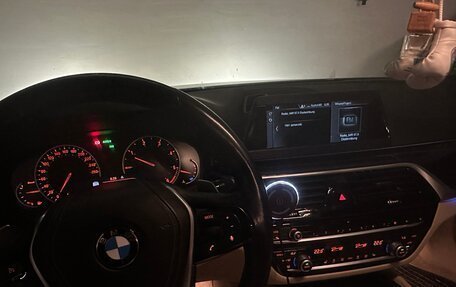 BMW 5 серия, 2019 год, 3 330 000 рублей, 5 фотография