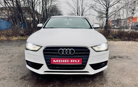 Audi A4, 2012 год, 1 390 000 рублей, 1 фотография