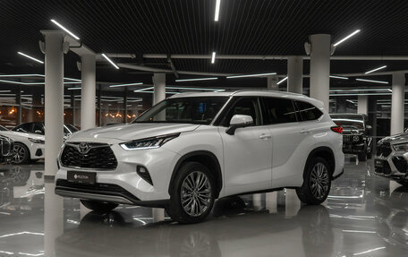 Toyota Highlander, 2025 год, 6 070 000 рублей, 1 фотография