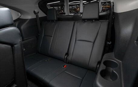 Toyota Highlander, 2025 год, 6 070 000 рублей, 16 фотография
