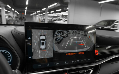 Toyota Highlander, 2025 год, 6 070 000 рублей, 19 фотография