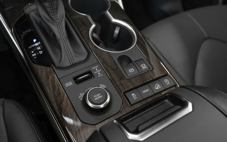 Toyota Highlander, 2025 год, 6 070 000 рублей, 26 фотография