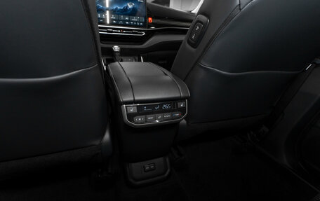 Toyota Highlander, 2025 год, 6 070 000 рублей, 15 фотография